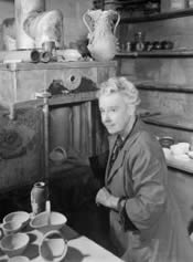 Hagen at her kiln
